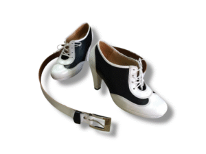 Zapatillas De Piel Modelo RM-17