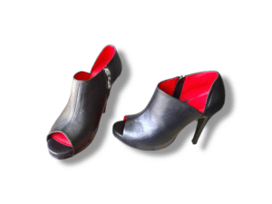 Zapatillas De Piel Modelo RM-28